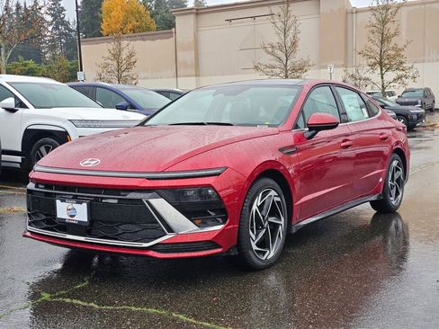 New 2025 Hyundai Sonata SEL image 3