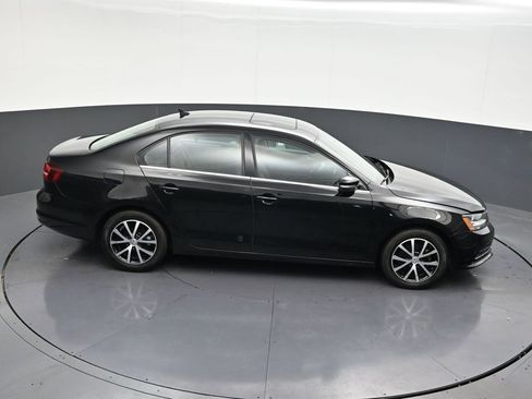 Used 2018 Volkswagen Jetta SE FWD image 15