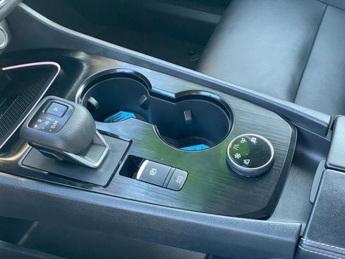 Certified 2024 Nissan Rogue SL w/ SL Premium Package image 21