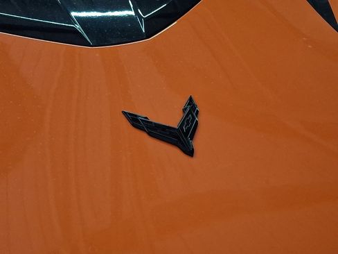 Used 2024 Chevrolet Corvette Stingray Coupe w/ 1LT RWD image 11