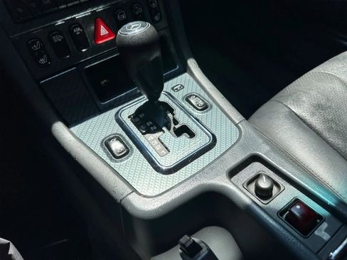 Used 2000 Mercedes-Benz SLK 230 image 18