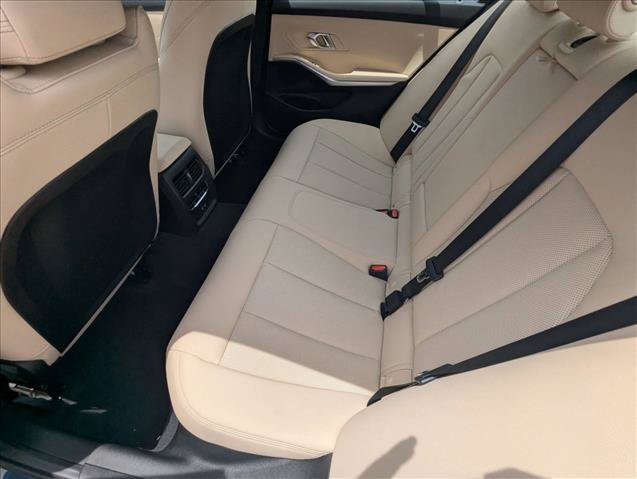 Used 2026 BMW 330i Sedan w/ Convenience Package RWD image 15