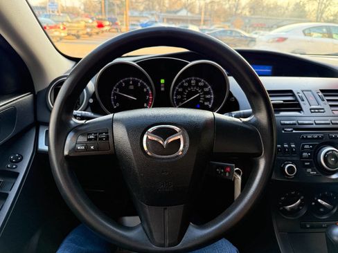 Used 2013 MAZDA MAZDA3 i SV image 21