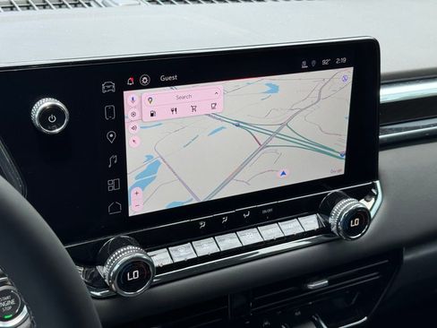 New 2025 GMC Canyon Elevation w/ Convenience Package image 4