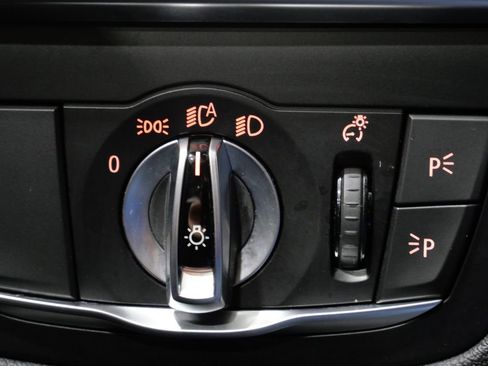 Used 2022 BMW X3 xDrive30i w/ Convenience Package image 15