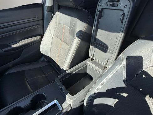 Used 2019 Nissan Altima 2.5 SR FWD image 24