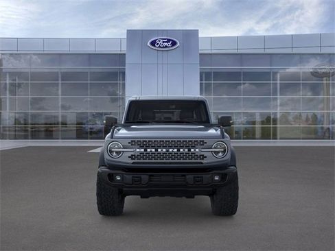 New 2025 Ford Bronco Badlands image 6