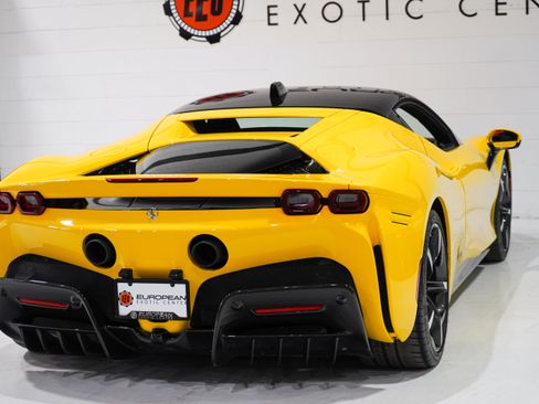 Used 2021 Ferrari SF90 Stradale AWD/4WD image 36