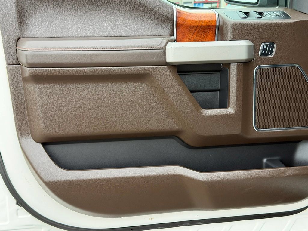 Used 2017 Ford F150 King Ranch w/ Equipment Group 601A Luxury AWD/4WD image 22