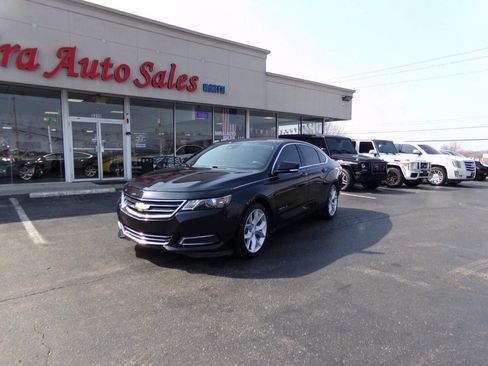 Used 2017 Chevrolet Impala LT w/ Leather Package image 2