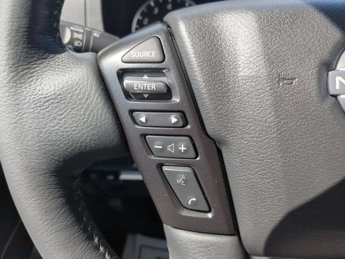 Used 2025 Nissan Frontier SV w/ SV Convenience Package AWD/4WD image 17
