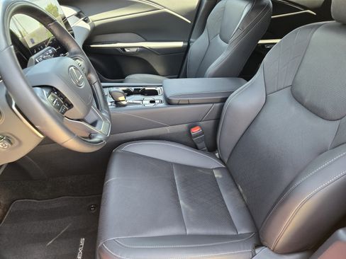 Used 2025 Lexus RX 350 Premium Plus w/ Accessory Package (Z1) FWD image 9