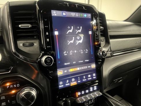Used 2022 RAM 1500 Limited w/ Body-Colour Bumper Group image 39