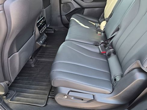 Used 2025 Acura MDX SH-AWD image 20