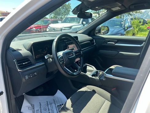 Used 2025 GMC Terrain Elevation AWD/4WD image 20