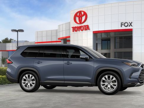 New 2026 Toyota Grand Highlander Limited image 13