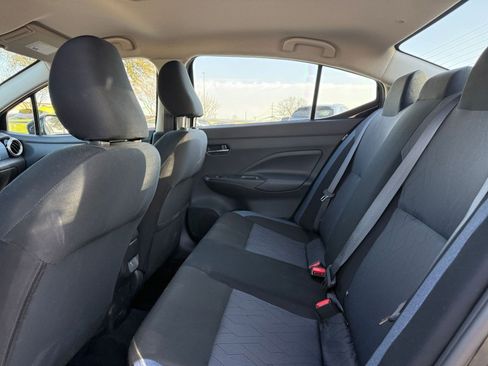 Used 2025 Nissan Versa SV image 25