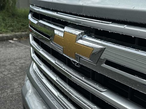 Certified 2025 Chevrolet Silverado 2500 High Country w/ Technology Package AWD/4WD image 10