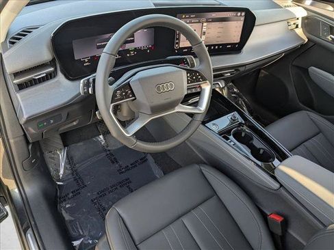 New 2026 Audi Q3 quattro 2.0T AWD/4WD image 3