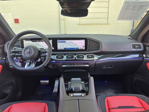 Used 2024 Mercedes-Benz GLE 53 AMG 4MATIC Coupe image 13
