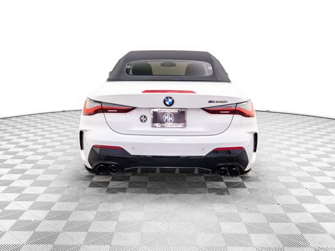 Used 2021 BMW M440i Convertible w/ Premium Package image 7
