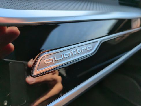 Used 2024 Audi RS 6 performance image 39