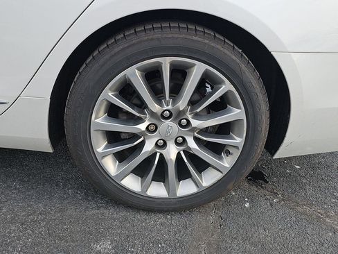 Used 2018 Cadillac CT6 Luxury image 5