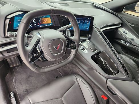 Used 2025 Chevrolet Corvette Stingray Coupe w/ Battery Protection Package image 31