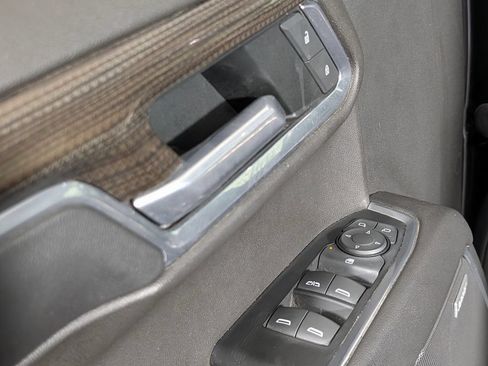 Used 2022 Chevrolet Silverado 1500 RST AWD/4WD image 25