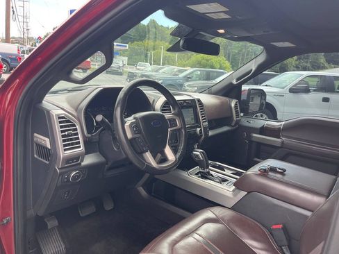 Used 2016 Ford F150 Platinum w/ Equipment Group 701A Luxury AWD/4WD image 19