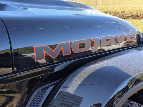 New 2026 Jeep Gladiator Mojave image 36