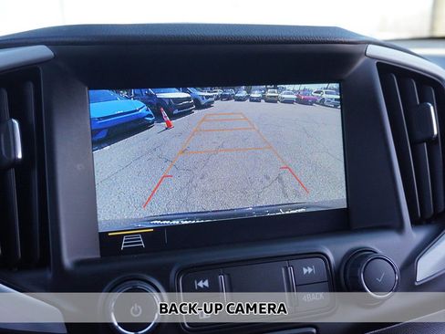 Used 2020 GMC Terrain SLE w/ Driver Convenience Package image 7