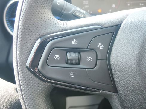 New 2026 Chevrolet Trax LS image 14