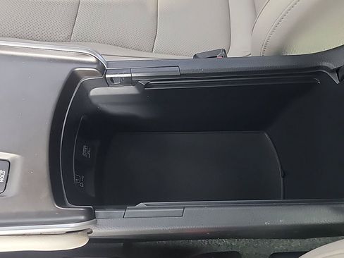 Certified 2019 Honda Accord EX-L image 33