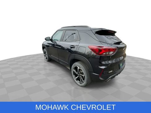 Used 2021 Chevrolet TrailBlazer RS w/ Sun and Liftgate Package AWD/4WD image 7