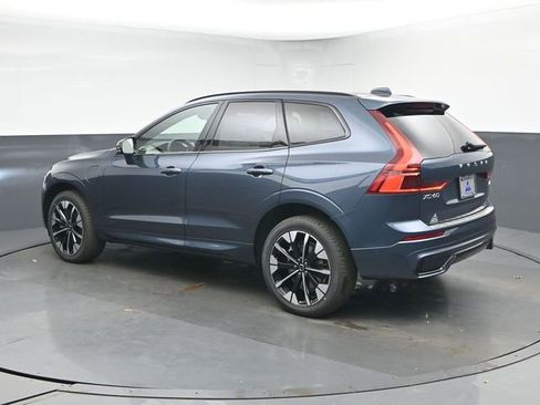 New 2026 Volvo XC60 T8 Plus w/ Protection Package Premier AWD/4WD image 7