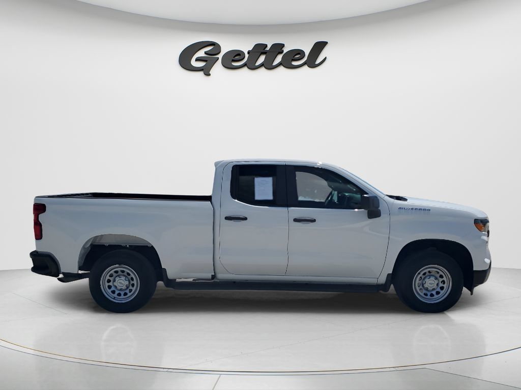 Used 2023 Chevrolet Silverado 1500 W/T w/ WT Convenience Package RWD image 4