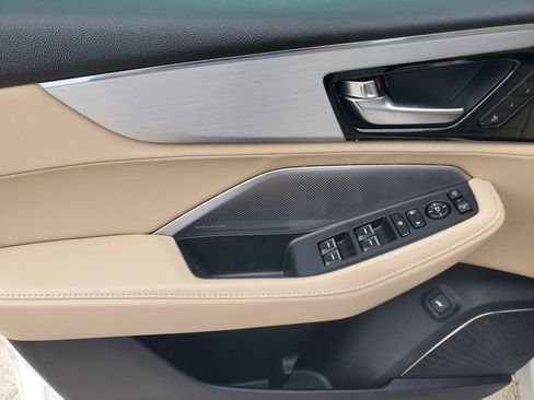 Certified 2025 Acura MDX w/ Technology Package FWD image 21