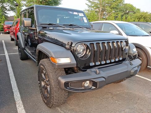 Used 2022 Jeep Wrangler Unlimited Sport AWD/4WD image 5