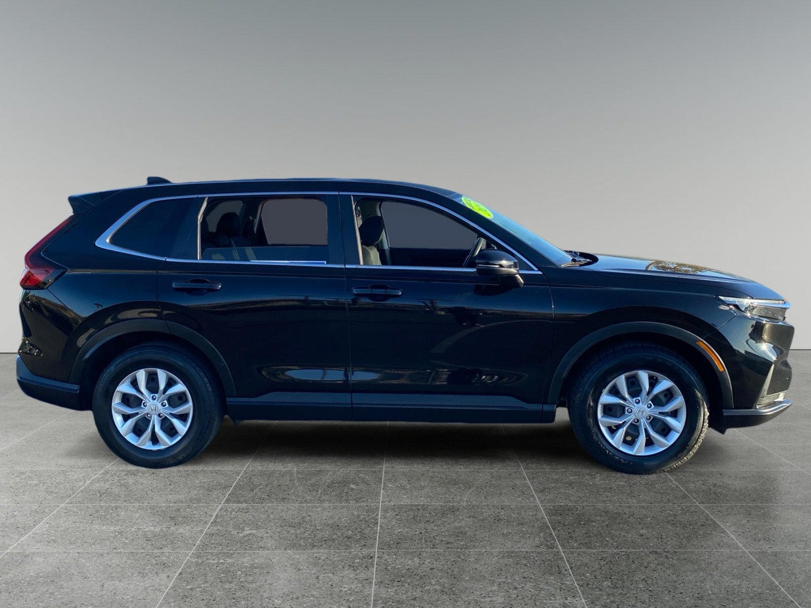 Used 2025 Honda CR-V LX image 6