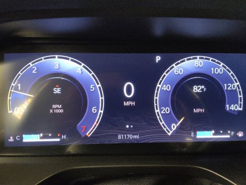 Used 2022 Jeep Grand Cherokee L Limited RWD image 23