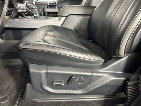 Used 2019 Ford F150 Platinum w/ Technology Package AWD/4WD image 18