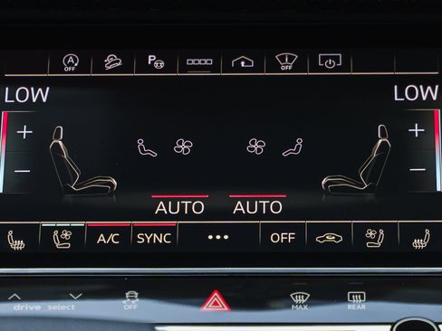 Used 2023 Audi SQ8 Prestige AWD/4WD image 12