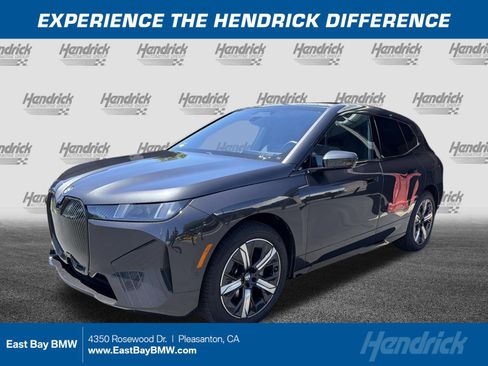Used 2026 BMW iX xDrive45 AWD/4WD image 1