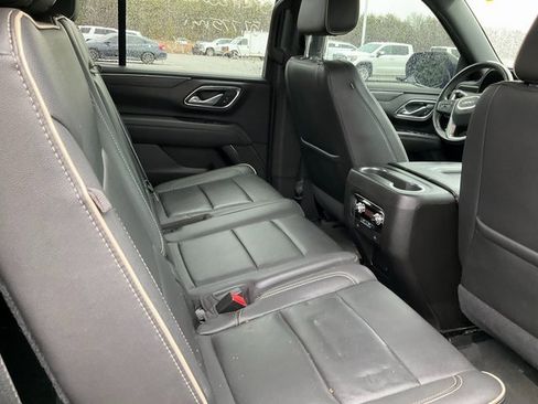 Used 2021 GMC Yukon SLT image 9