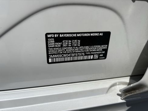 Certified 2026 BMW 330i Sedan w/ Premium Package RWD image 37