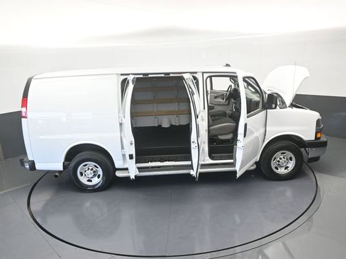 Used 2024 Chevrolet Express 2500 Work Van w/ Driver Convenience Package image 62