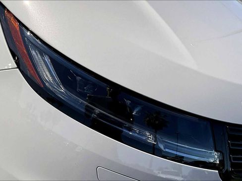 New 2025 Land Rover Range Rover Sport Dynamic SE image 33