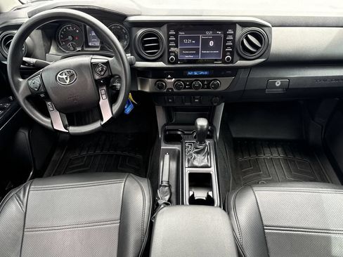 Used 2021 Toyota Tacoma SR AWD/4WD image 10