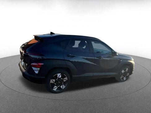 Used 2025 Hyundai Kona SEL image 11